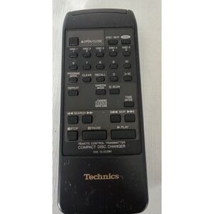 Technics RAK SL002WH Remote Control Transmitter Compact Disc Changer‎ Black
